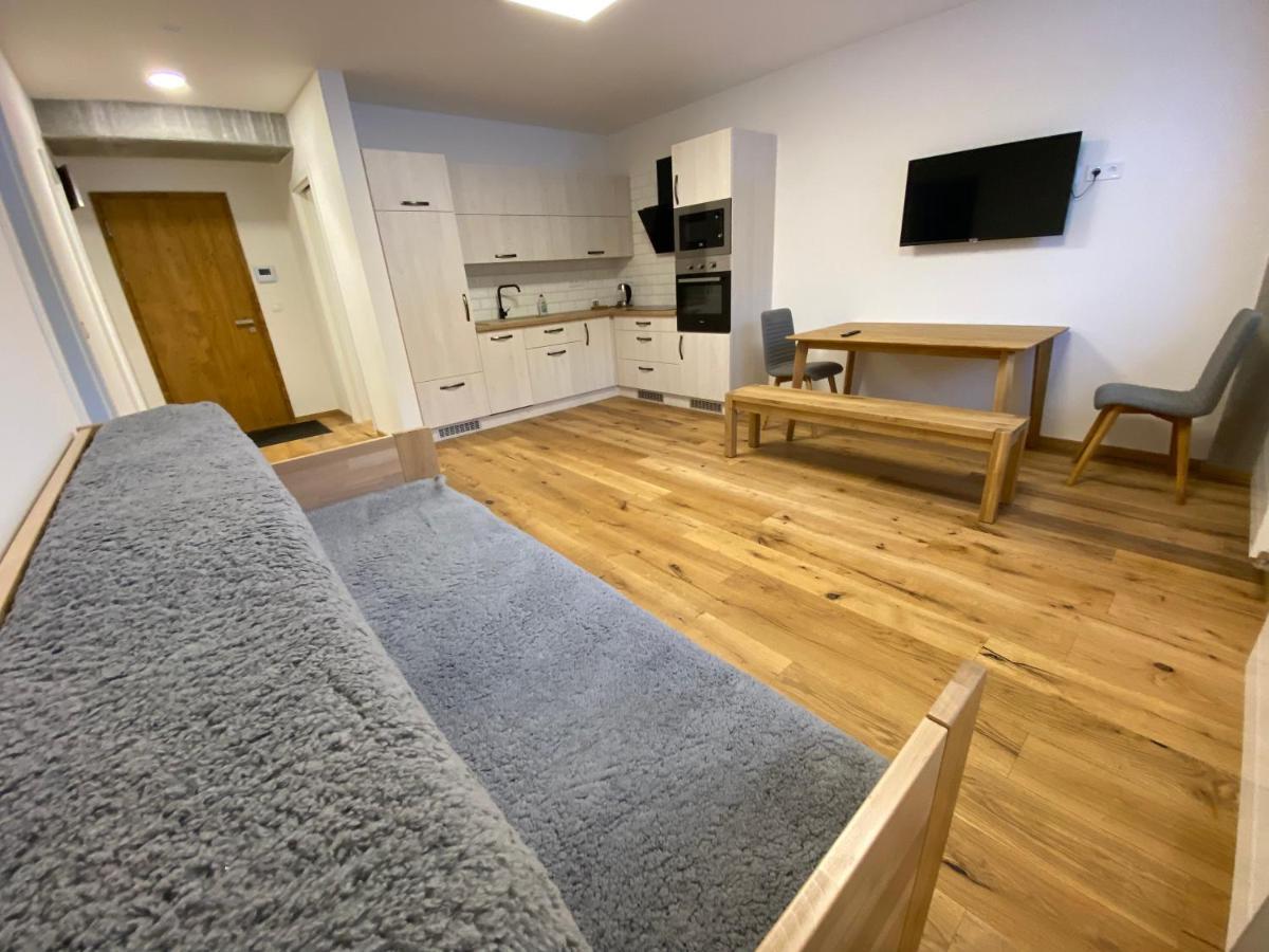 Wellness Apartman Pila 克维尔达 外观 照片