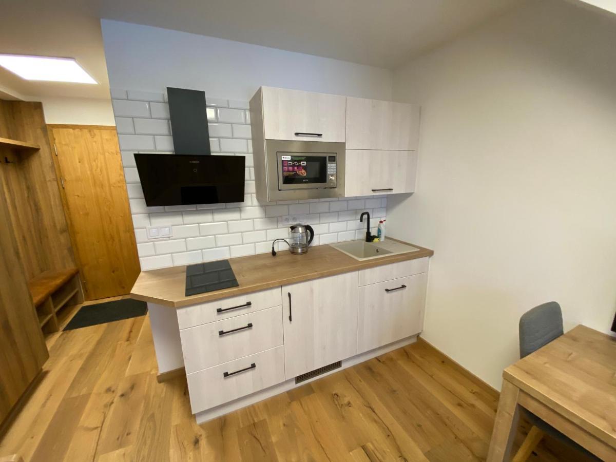 Wellness Apartman Pila 克维尔达 外观 照片